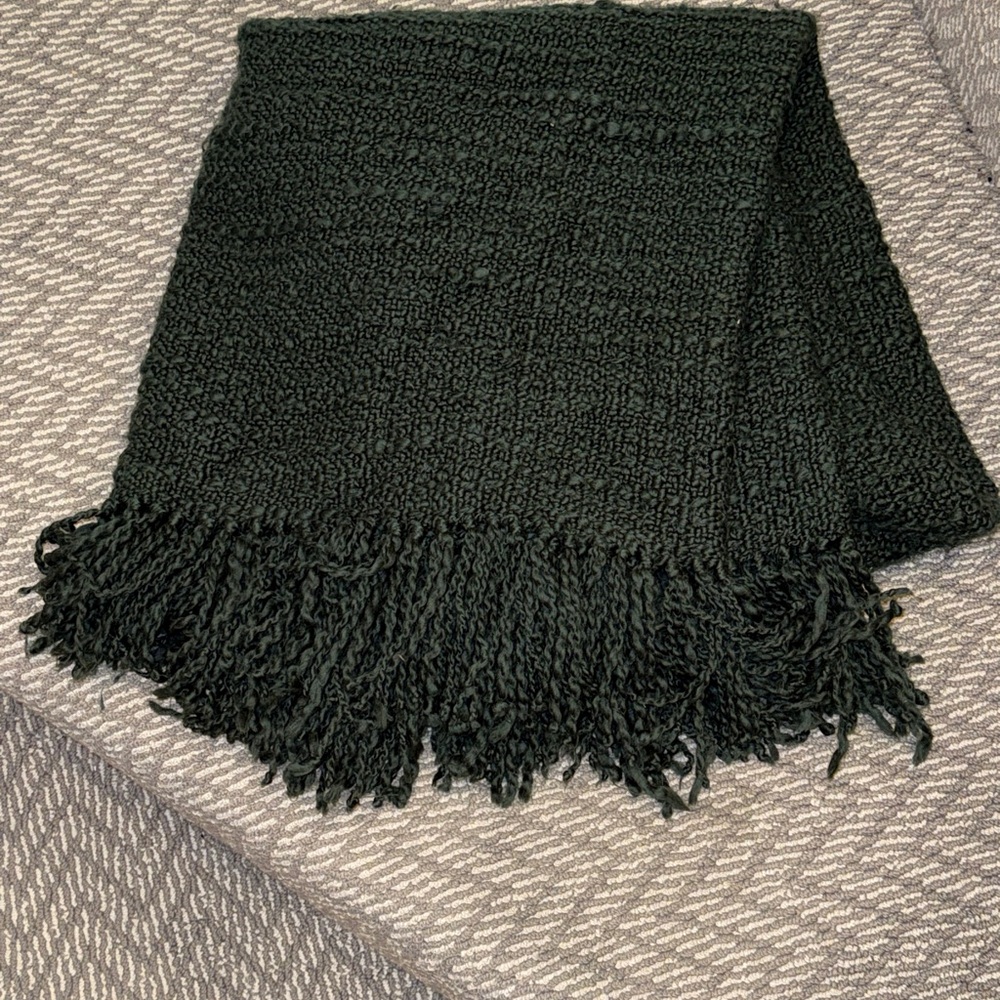 Crate + Barrel Bexley Wool Blend Throw Blanket || Slate Gray || 40x70 inch